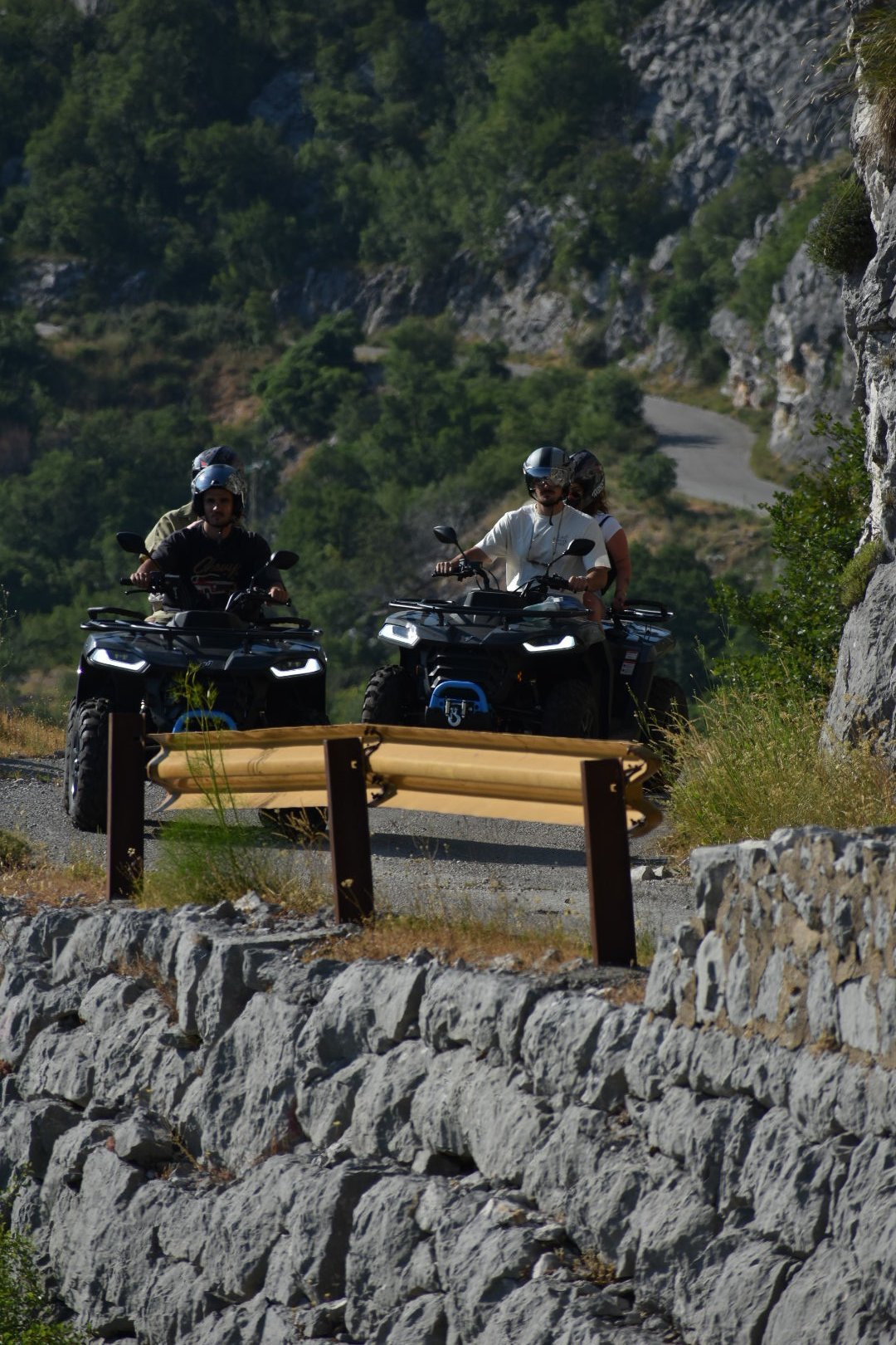 The Full Send: quad tura iznad Bokokotorskog zaliva, Crna Gora
